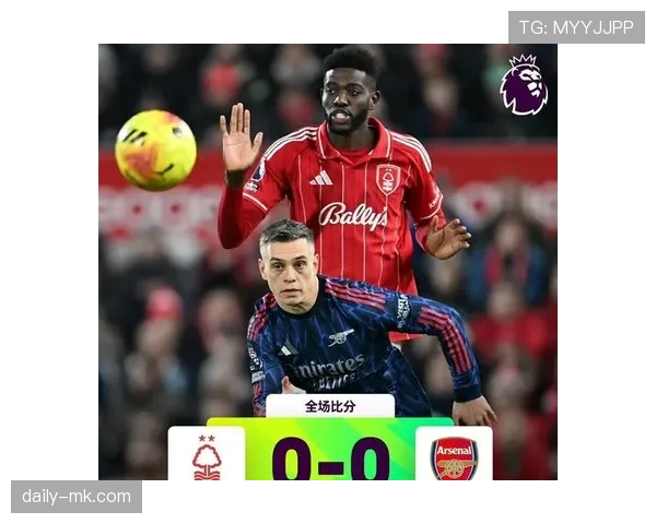 曼联问题积累影响扩大，球队稳定性面临考验，争冠形势压力持续